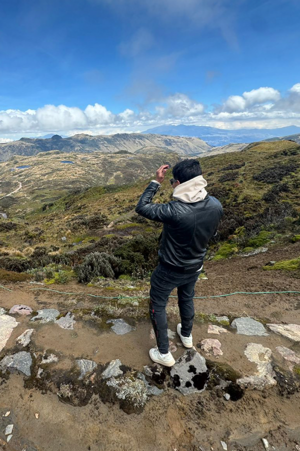 PHOTO-2024-08-25-17-11-11